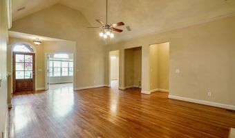 226 THOROUGHBRED Ln, Alabaster, AL 35007