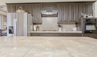 5792 W Lain Lake Rd, Atoka, OK 74525