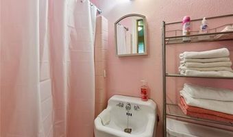 39 W PAMELA Pl, Arabi, LA 70032