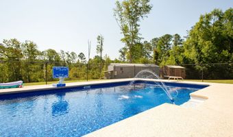 928 McBride St Ext, Ailey, GA 30410