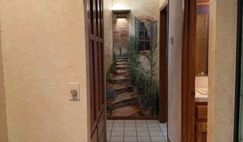 15370 Tacony Rd, Apple Valley, CA 92307