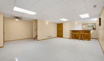 102 Peggy Ln, Avilla, IN 46710