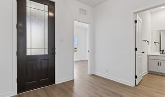 310 Brood Dr, Adkins, TX 78101