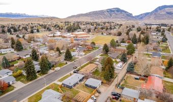 1225 Alpine Ave, Cody, WY 82414