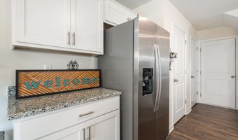 4614 Bessemer Ct, Boiling Springs, SC 29316