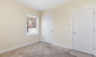 56 Sun Lake Dr, Belmont, NH 03220