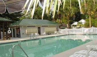 16 Beauregard Ct, Beaufort, SC 29902