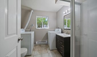 1043 Lilac Ct, Broomfield, CO 80020