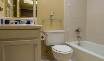 2943 Plaza Blanca, Santa Fe, NM 87507