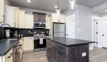 2413 N 5th St, Elko, NV 89801