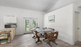 7340 21st Ave, Bell, FL 32619