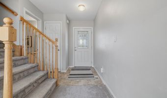 5113 NE Ledgestone Ct, Ankeny, IA 50021
