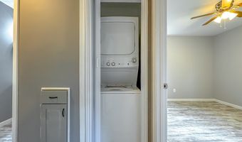 913 Virginia Pl, Bainbridge, GA 39819