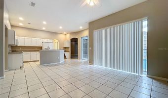 6813 REGENTS VILLAGE Way, Apollo Beach, FL 33572