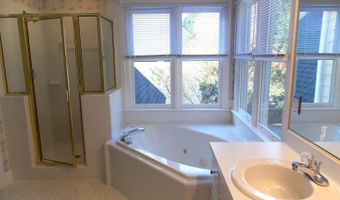 1905 Castleburg Dr, Apex, NC 27523