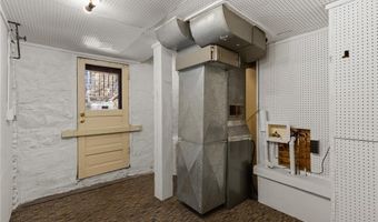 908 State St, Alton, IL 62002