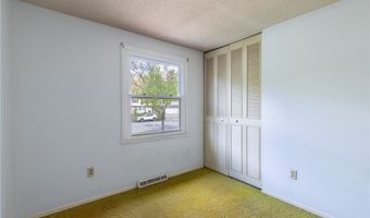 49 Paul Dr, Amherst, NY 14228