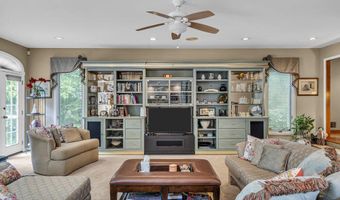 1605 Otter Dr, Toms River, NJ 08755
