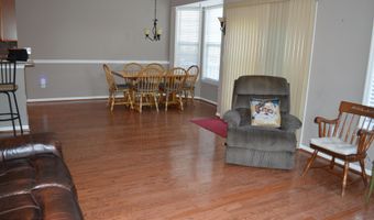 10 Fenwick Ln, Barnegat, NJ 08005