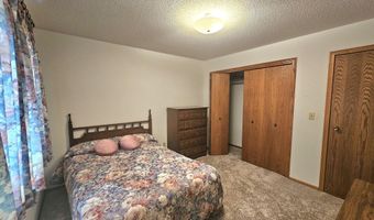 1012 N Brown Co 10 #11, Aberdeen, SD 57401