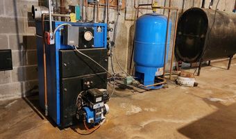 153 Finson Rd, Bangor, ME 04401