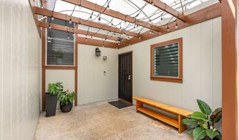 98-1077 D Komo Mai Dr 56, Aiea, HI 96701