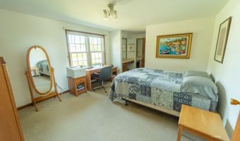 7533 Selby Rd, Athens, OH 45701