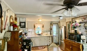 95 Albany Ave, Bartlett, NH 03812