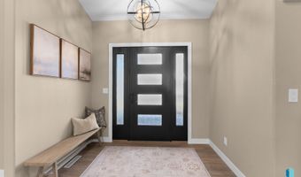 813 E Heatherwood Dr, Brandon, SD 57005