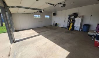 8625 11th Ave NW, Bottineau, ND 58318