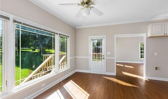 164 Fieldwood Dr, Advance, NC 27006