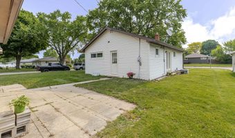 1413 E MARQUETTE St, Appleton, WI 54911