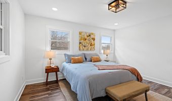 9817 FERNWOOD Rd, Bethesda, MD 20817
