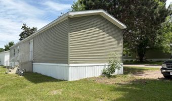 522 Begonia Ln, Altoona, WI 54720