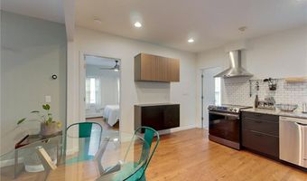 26 Cliff Ave 2, Newport, RI 02840