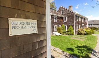 6 Baldwin Rd, Middletown, RI 02842