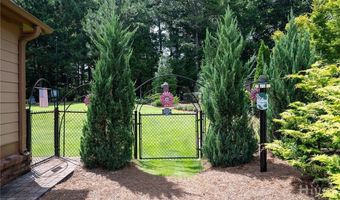 217 Falling Shoals Dr, Athens, GA 30605