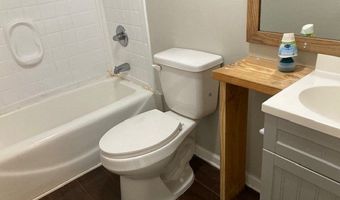 9154 Crooked Run Rd, Adrian, GA 31002