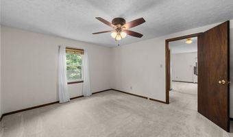 1489 Earhart Ave, Akron, OH 44320