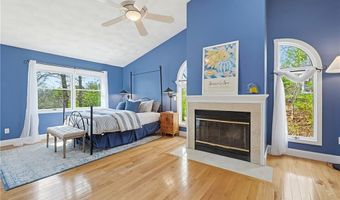 54 Paine Rd, Cumberland, RI 02864