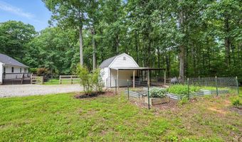 15685 Kennons Ln, Amelia, VA 23002