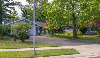 70 Northland Ln, Aberdeen Twp., NJ 07747