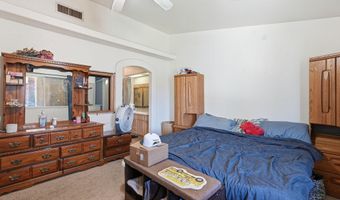 9584 W TINAJAS Dr W, Arizona City, AZ 85123