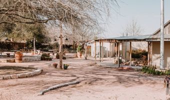 13893 US HIGHWAY 87 S, Adkins, TX 78101