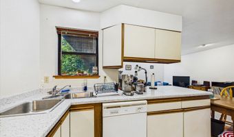 448 Tanglewood Rd, Arcata, CA 95521