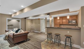 117 Majestic Dr, Adams Twp., PA 16046