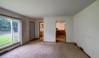 1702 Rae Ln, Madison, WI 53711