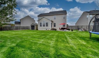 518 Hyacinth Ln, Painesville, OH 44077