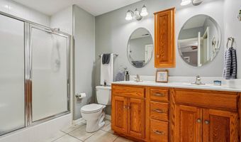 933 Amesbury Ct, Indianapolis, IN 46217