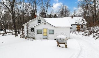 7 Frog Holler Ln, Augusta, ME 04330
